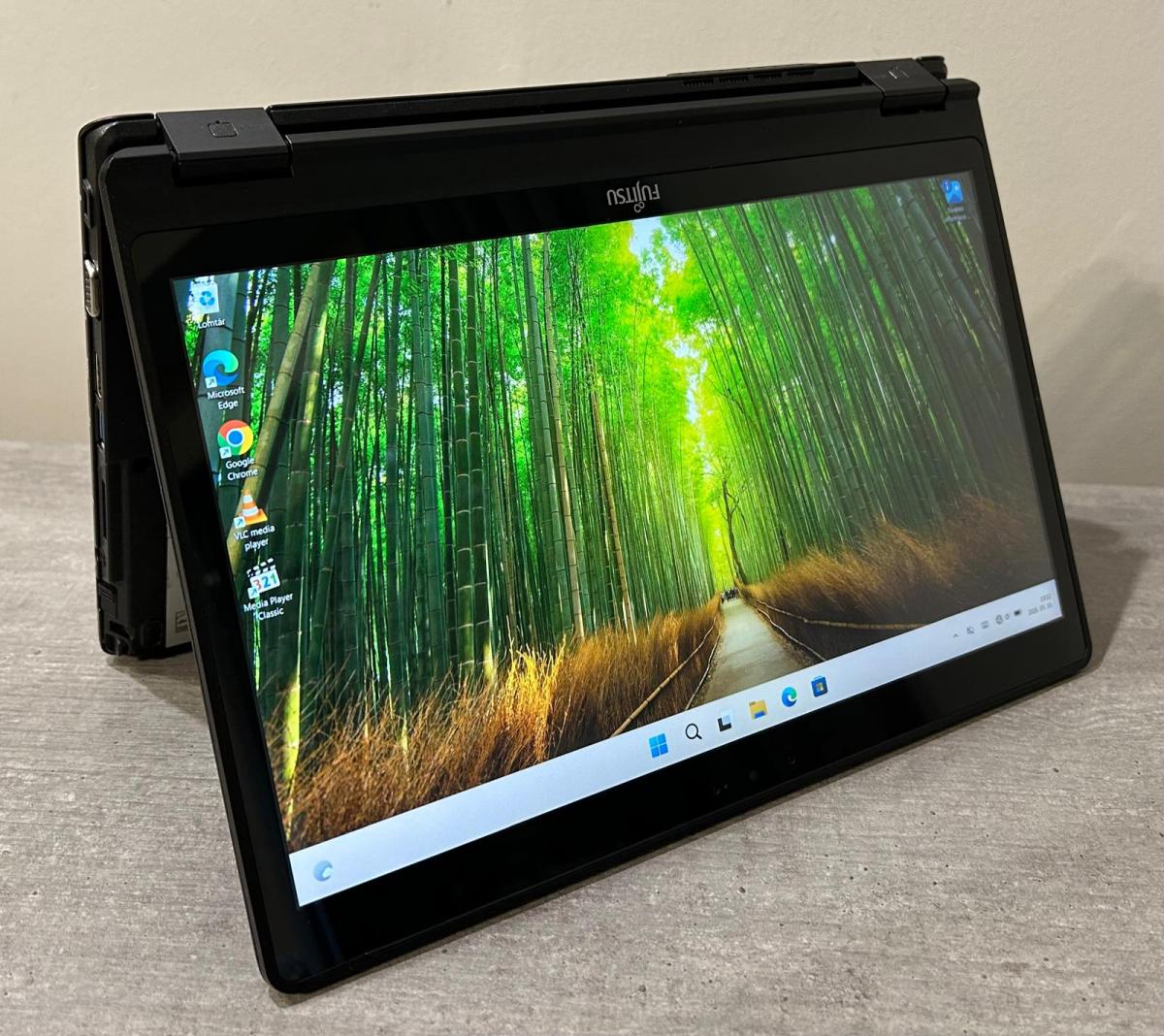 Fujitsu LIFEBOOK U729X 2- in- 1forgathat&oacute;, &eacute;rintőkijelző